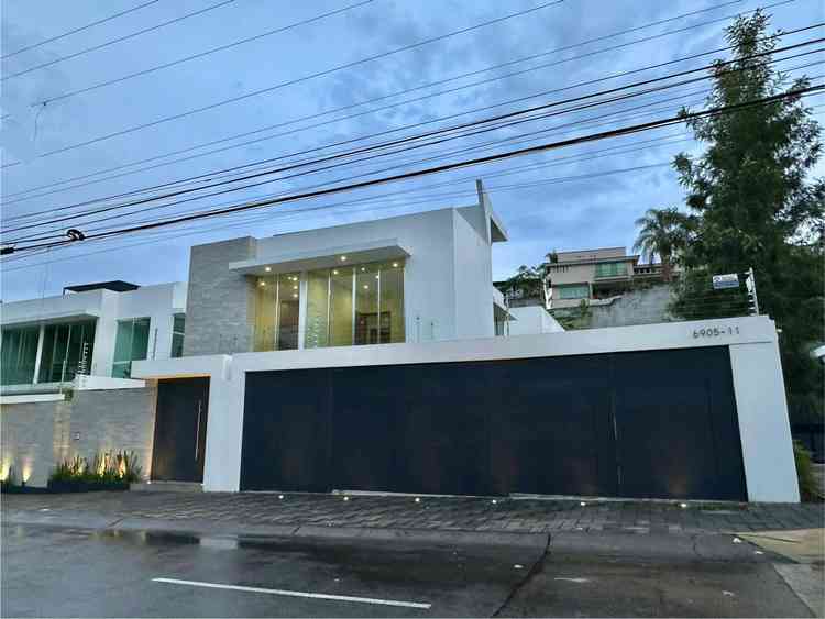 casa en venta avenida naciones unidas loma altas zapopan jalisco pZbmQME